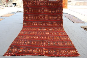 5x8 Vintage Afghan Kilim Rug – Red & Orange Geometric Tribal Flatweave. - Picture 1 of 11