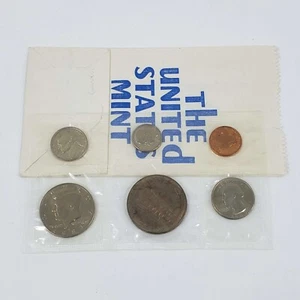 (1) 1983 D Denver Half of Souvenir Mint Set BU Uncirculated Coins w/Paper Bag  - Picture 1 of 12