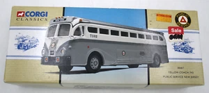 Corgi Classics Yellow Coach 743 SERVICIO PÚBLICO NUEVA CAMISETA #98467 Autobús Diecast Nuevo en Caja - Imagen 1 de 7