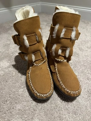 Quoddy Double Ring Twin Strap Suede Shearling Moccasin Boots 7.5 Vibram Sole - Imagem 1 de 4