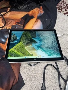 HP Engage Go Mobile System 12.3" Tablet i5-7Y57@1.2GHz 8G RAM 256GB, Win11 - Picture 1 of 3