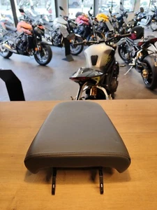 Selle passager Triumph Tiger 800 (2011-2017) - Photo 1/4