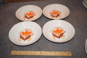 Vintage Lot of 4 Harker Bakerite Modern Tulip Bowl Soup 7 1/2" - Picture 1 of 3