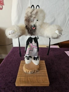 Navajo Kachina Puppe Handarbeit Bär 10 Zoll signiert B. Begay 403.241 - Bild 1 von 6