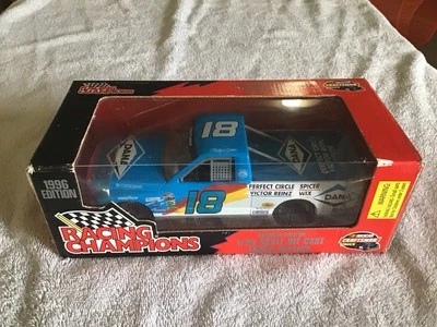 Camión Dana Nascar 1996 Racing Champions Michael Dokken #18 diecast 1/24 Foto 1 de 4