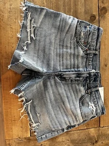 American Eagle Women Shorts Cut-off Destroyed Distressed Frayed Size 4 - Picture 1 of 6