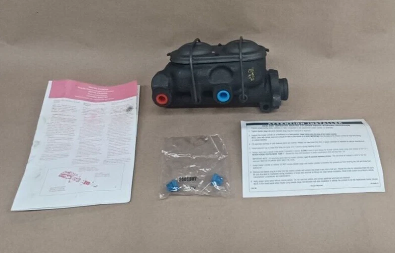 Wagner R89160 Chevrolet Corvette 1974-1976 freno eléctrico GM cilindro maestro Foto 1 de 4