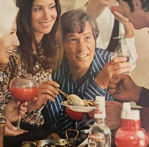 1970 Smirnoff Vodka 80 And 100 Proof Advertisement Distillery Liquor DWII17 - Picture 1 of 2