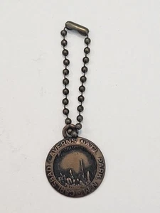 Portachiavi vintage Carlsbad Caverns quasi nuovo in rame - Foto 1 di 3