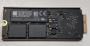 Apple iMac Mac Pro SSD 1TB Samsung 655-1860 K MZ-KPV1T0R/0A1 SSUBX - Bild 1 von 2