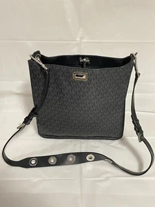 MICHAEL KORS Pocket Book Sullivan Signature North South Messenger Bag Black - Picture 1 of 13