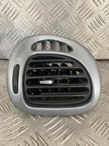 Grille d' Aération - CITROEN XSARA PICASSO - De 12-1999 à 12-2010 (HM) - Picture 1 of 5