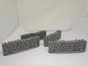 Scenery Pack Stone half Walls x4 miniatures TERRAIN tabletop D&D WARGAMING 28mm - Picture 1 of 2