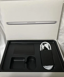 Apple MacBook Pro A1502 BOX ONLY 2015 Authentic OEM w Extension Cord - Picture 1 of 4