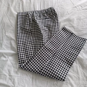 Isaac Mizrahi Live Women's Gingham Plaid Pants Black White Pull-On Size 16 - Picture 1 of 6