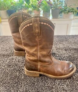 ARIAT Women’s Unbridled Roper Cowboy Boots Leather Brown Pink Trim  Womens 7B