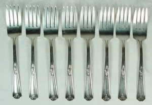 LYRIC INTERNATIONAL R&B SILVERPLATE 8 SALAD FORKS 1926 - Picture 1 of 3