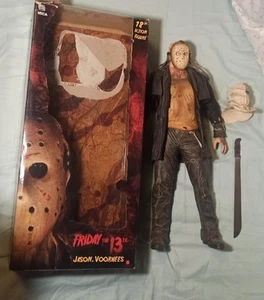 Friday the 13th jason voorhees neca 18" action figure Read the description! - Imagen 1 de 24
