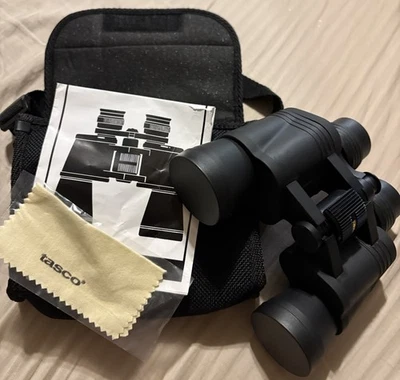 tasco binoculars Sonoma Zip Focus Fully Coated Wide Angle 450ft/1000yds - Image 1 of 4