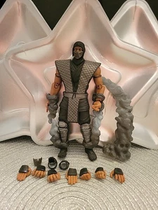 Storm Collectibles Mortal Kombat Smoke - Picture 1 of 1