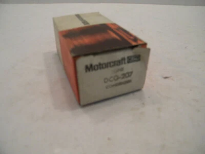 Новый из старых запасов конденсатор Motorcraft DCG-207 (67-74 Chevy/Buick/Pontiac/Oldsmobile 6 цилиндров) - Изображение 1 из 4