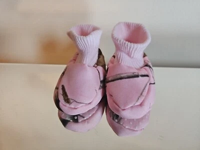 Botines de camuflaje para recién nacido 0 Foto 1 de 4