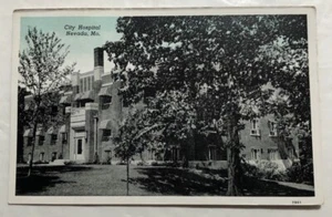City Hospital Nevada, Missouri. Postcard (Y1) - Picture 1 of 2