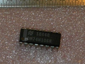 SN 74H106 Dual JK Neg Edge Triggered FF Lot of 5 Pcs - Picture 1 of 1