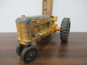 Hubley vintage yellow tractor #22 - Picture 1 of 4