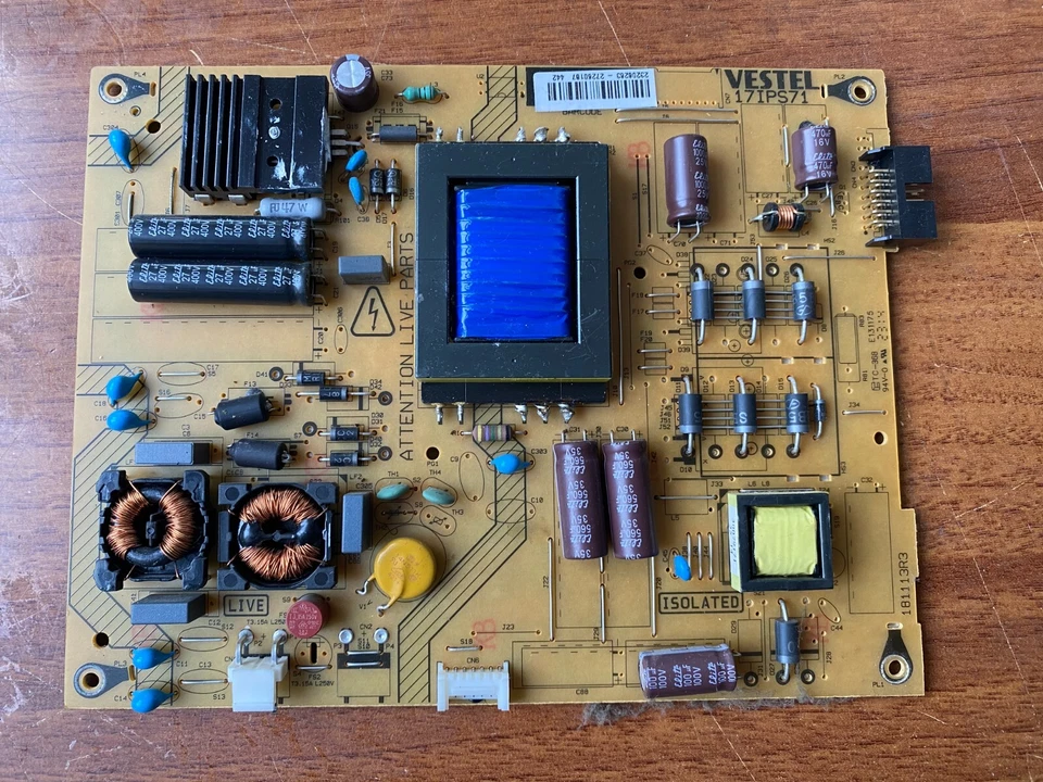 VESTEL 17IPS71 PLACA FUENTE DE ALIMENTACIÓN PARA TV CELCUS DLED40125FHD Foto 1 de 4