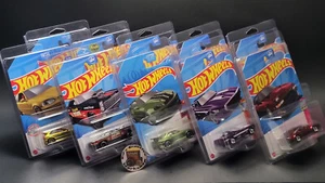 Hot Wheels Super Treasure Hunt w/ Protector Case - You Choose - 08/20/2025 +++++ - Picture 1 of 109