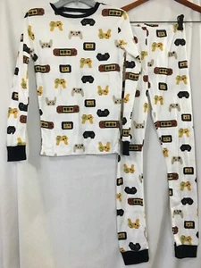 New Carter's Boys Video Game Pajama set Snug Fit White many sizes - Picture 1 of 5