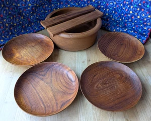 Teak n Yu Teak Wood Seven Piece Salad Bowl Set Plates Bowl Serving Spoons VTG - Picture 1 of 18