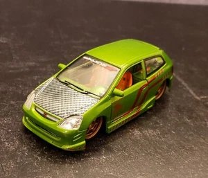 Honda Civic Si 2003 Malibu International escala 1:32 diecast verde - Imagen 1 de 10