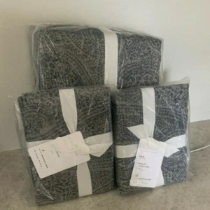 Pottery Barn Paisley Jacquard KING duvet 2 KING shams Blue Black - Picture 1 of 2