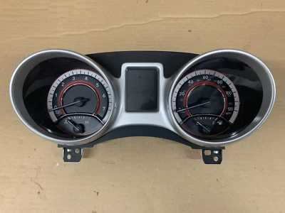 2011 2012 DODGE JOURNEY Speedometer Gauge Cluster OEM 56046749AF  Foto 1 de 4