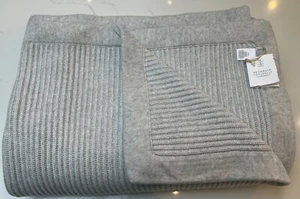 Brunello Cucinelli Grigio Chiaro Coste 100% Cashmere Lancio 220x240cm Prezzo Prezzo Prezzo Calcio £2800 - Foto 1 di 15