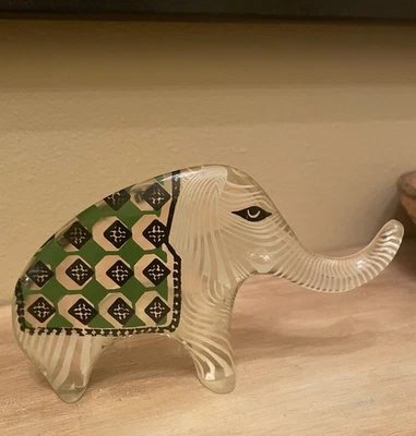 Vtg. Abraham Palatnik Lucite Green/Black Elephant Sculpture Figurine MCM OP Art - Image 1 of 4