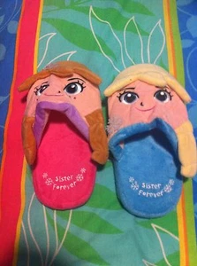 Frozen Elsa Anna Plush Slippers Kids One size AUS 1-2 - Picture 1 of 5
