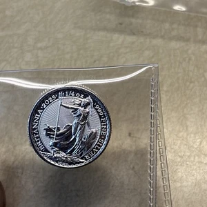2025 Great Britain Silver Britannia 1/4 oz .999 Fine Silver 50 Pence - BU - Picture 1 of 6