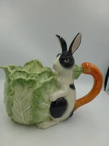 Fitz & Floyd 1987 Rabbit, Cabbage & Carrot 45 oz Ceramic Tea Pot - Picture 1 of 17