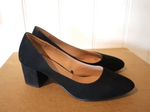 Size 10 Womens Black Court Heel Pump Block Heels Shoes - Picture 1 of 6