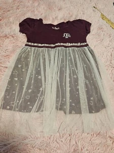 Colosseum Kleinkind weinrot Leichtathletik Texas A&M Säugling Star League Kleid Größe 4T - Bild 1 von 4