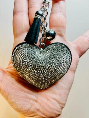 LLAVERO CORAZÓN BRILLANTE. TIPO DIAMANTE PARA MUJER. REGALO ÚNICO Y BRILLANTE Foto 1 de 4