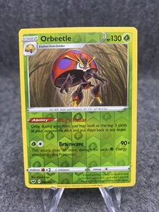 Juego de Base de Espada y Escudo JCC Orbeetle Pokémon 019/202 Holo Inverso Raro Casi Nuevo - Imagen 1 de 2