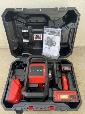 Niveau Laser Rotatif Milwaukee M18 RLOH600-201C 18V Li-ion 600m - Imagen 1 de 4