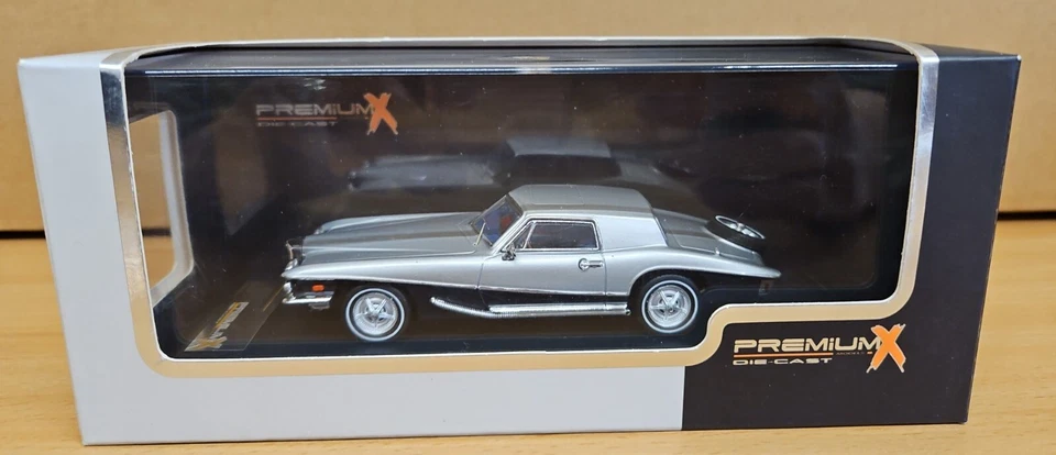 1:43 Premium X PRD035 Stutz Blackhawk купе 1971 - 2 тона синий/серебристый - Изображение 1 из 4
