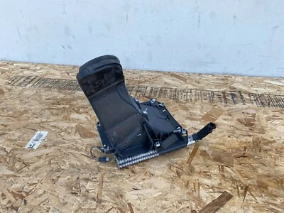 ИНТЕРКУЛЕР ДВИГАТЕЛЯ С НАДДУВОМ ПРАВЫЙ РАДИАТОР JAGUAR XF XFR XJ OEM (10-15) - Изображение 1 из 4