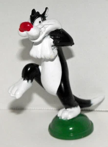 Sylvester The Cat 3 inch Looney Tunes Plastic Figurine Figure - Picture 1 of 2