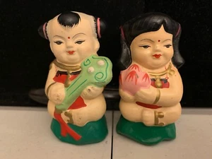 VINTAGE JAPANESE BOY & GIRL FIGURINE 3 1/2" TALL - Picture 1 of 2
